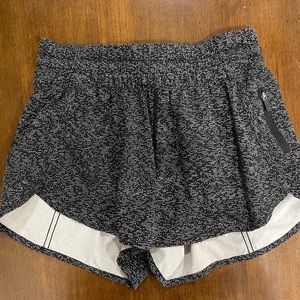 Tracker Low-Rise Lined Short 4" - Size 6